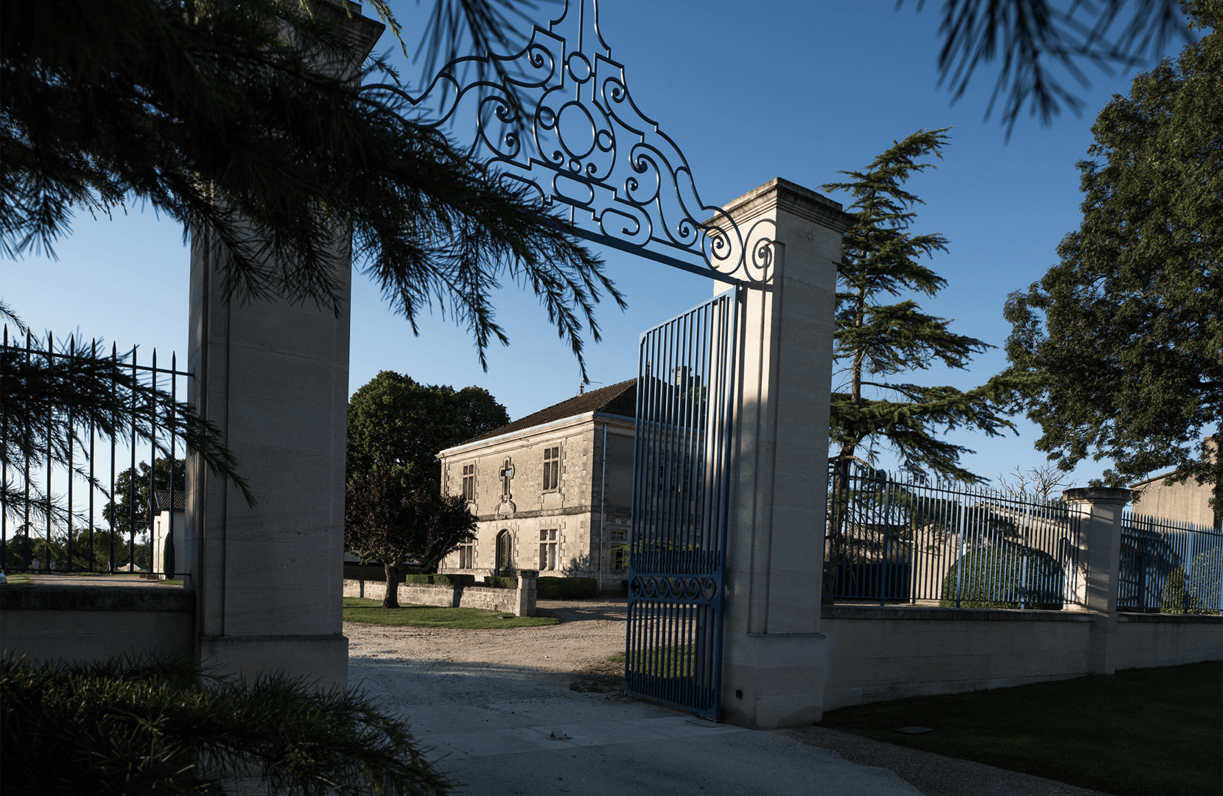 la storia di Château La Torre di Mons
